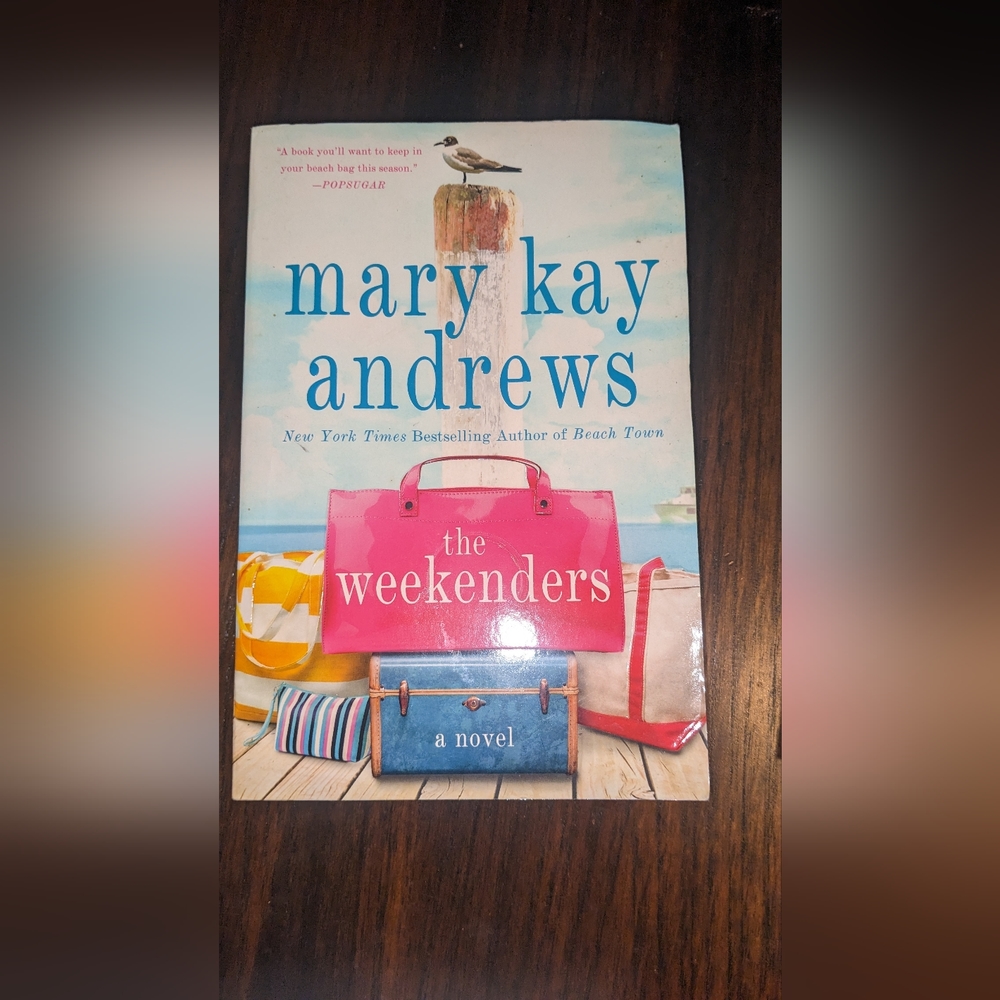Mary Kay Andrews the weekenders